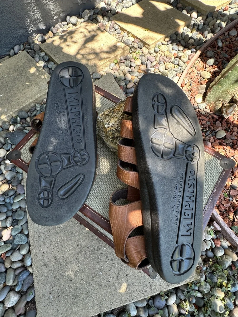 MEPHISTO Men's Brown/Tan Leather Fisherman Sandals
